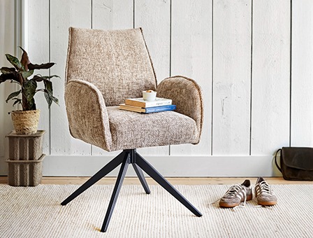 Stoelen met armleuning