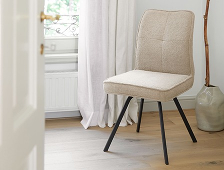Beige eetkamerstoelen